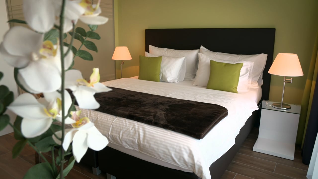 Standbild aus dem Portrait-Video für das Hotel Schützen Steffisburg